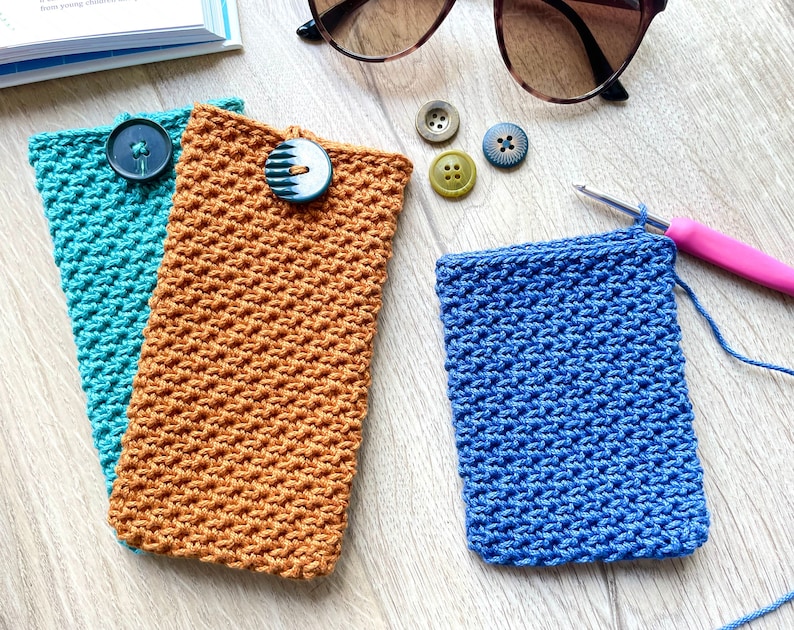 Crochet glasses case pattern, easy crochet pouch pattern for sunglasses and reading glasses