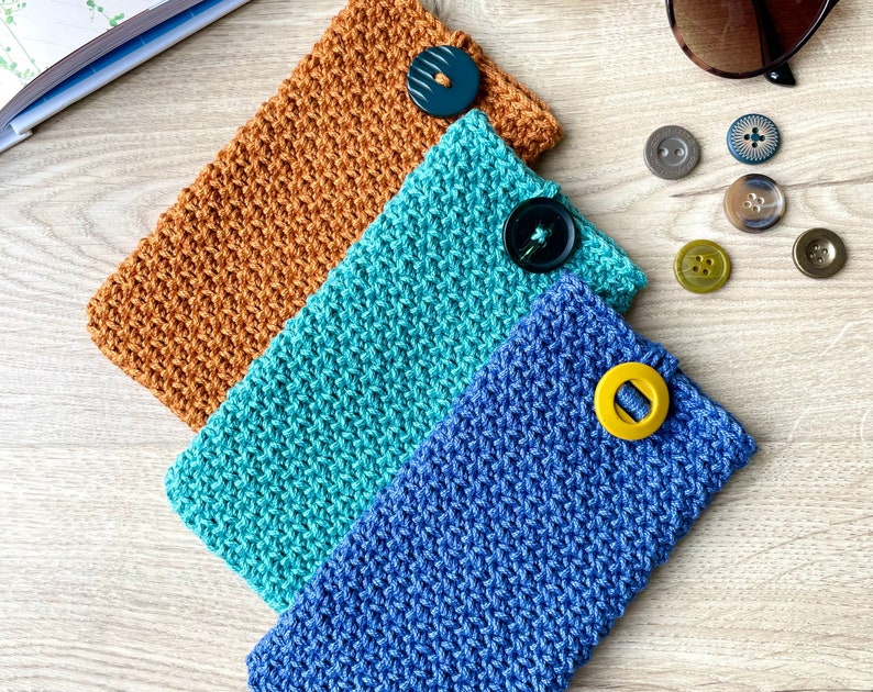 Crochet glasses case pattern, easy crochet pouch pattern for sunglasses and reading glasses
