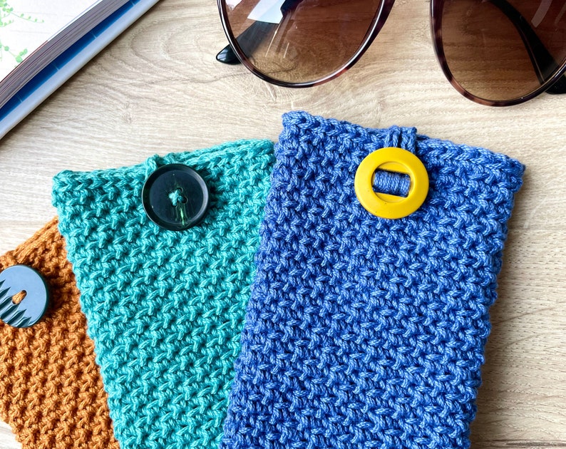 Crochet glasses case pattern, easy crochet pouch pattern for sunglasses and reading glasses