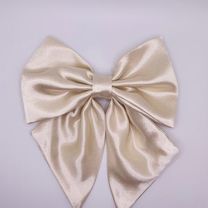 Satin Hair Bow, stylish Hair Bow, luxury large size hair bow, Bow Hair Clip, bridesmaids gifts, wedding bows.