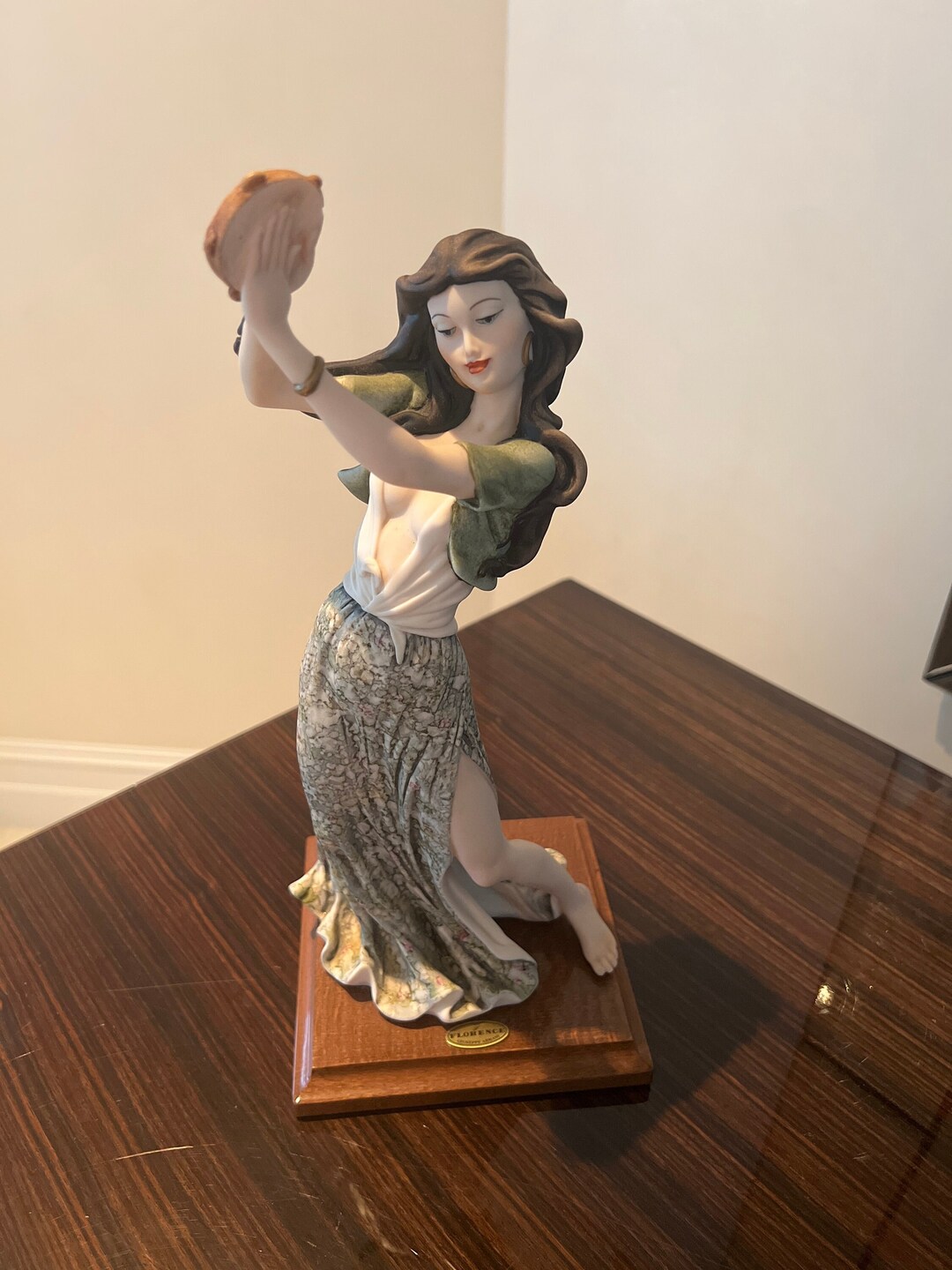 Giuseppe Armani Figurine Gypsy Dancer 0417C Statue Capodimonte Florence