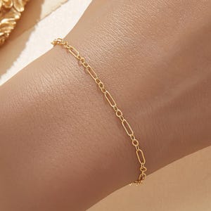 Dainty 14k Gold Filled Paperclip Chain Bracelet, Paper clip Bracelets, Link Chain Bracelet, Elegance Gift, Birthday Gift for Her