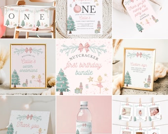 Puede incluir: Un paquete de imprimibles para una fiesta de primer cumpleaños con temática de Cascanueces en colores rosa y verde. El paquete incluye un cartel de bienvenida, una tarjeta de agradecimiento, un cartel personalizado, una pancarta, una etiqueta para botella de agua y tarjetas de fotos. Los gráficos presentan una bailarina, un cascanueces y un árbol de Navidad.