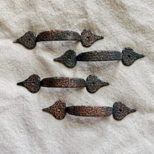 1950s set of 4 Tudor style copper drawer handles / copper handle / hammered copper drawer pulls / copper handles / vintage hardware