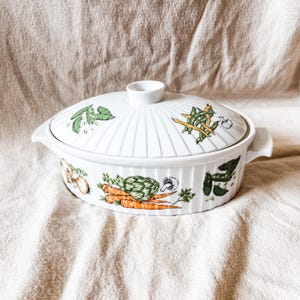 Vintage Styson ceramic vegetable motif casserole dish / vegetable casserole dish / ceramic casserole dish / mcm casserole dish