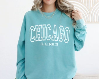 Chicago Sweatshirt, Comfort Colors Trendy Varsity Sweatshirt, Aesthetic College Crewneck, Oversized Sweater, Chicago Illinois Shirt