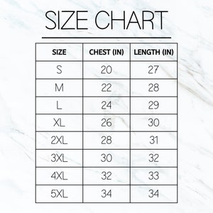 Puede incluir: Tabla de tallas para ropa con medidas en pulgadas. La tabla muestra las tallas S a 5XL con las medidas de pecho y longitud correspondientes.