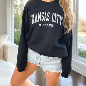 Kansas City Sweatshirt, Trendy Varsity Sweatshirt, Aesthetic College Crewneck, Oversized Minimalist Sweater, Kansas City Missouri Shirt Black