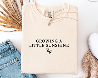 Growing A Little Sunshine, Pregnant Shirt, Summer Pregnancy Reveal, Pregnancy Announcement, Baby Bump T Shirt, Gift For New Mom,Baby Shower