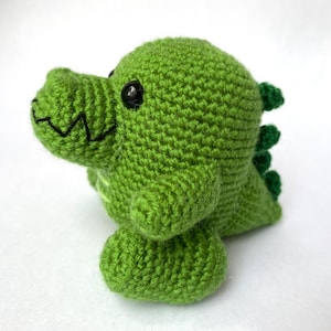 Crochet Alligator or Crocodile | Cute Amigurumi Plush | Green Gator Doll