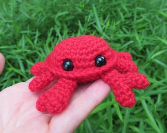 Tiny Crab Plush | Wool Crochet Crab