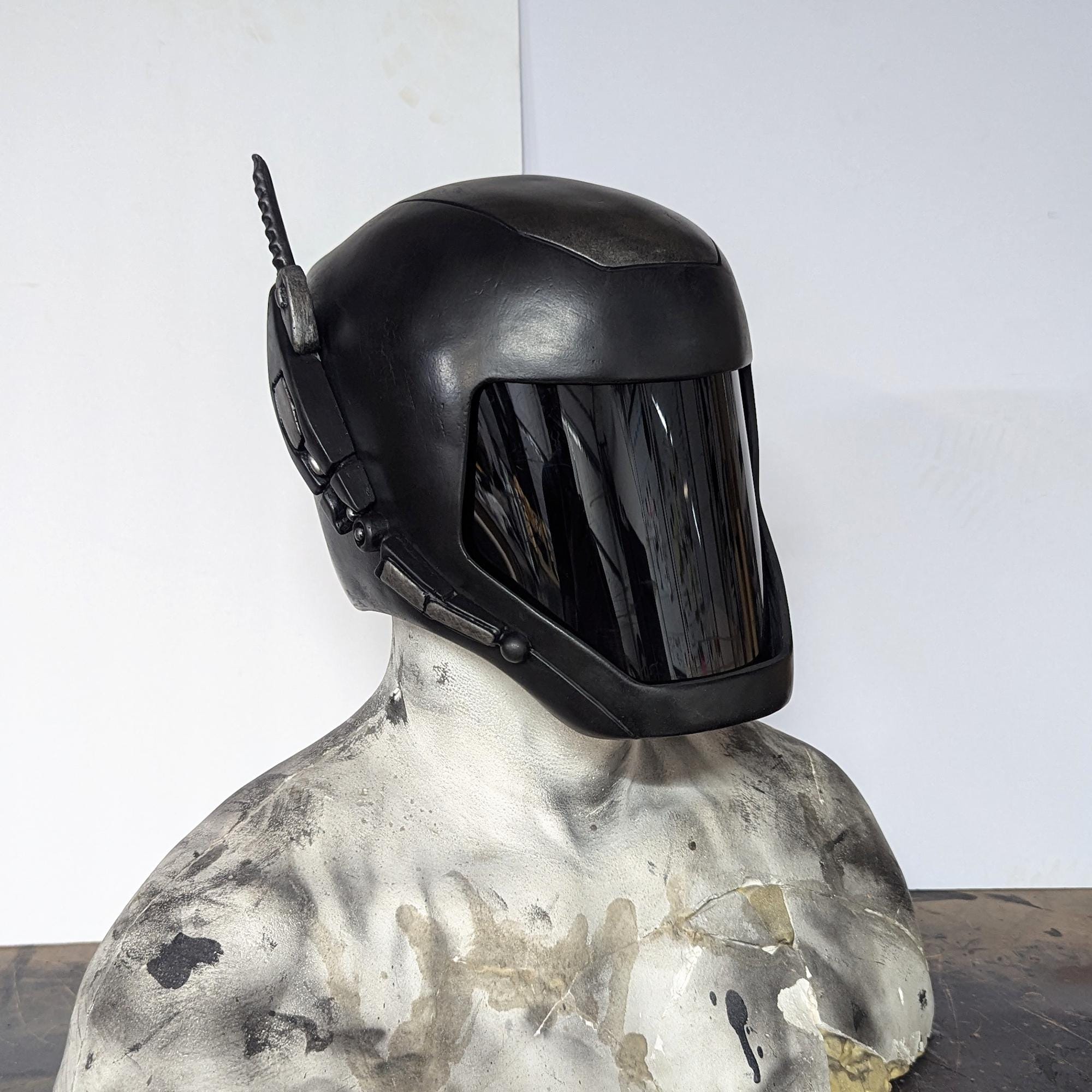 bad ass rocker reverse half motorcycle helmet Carbon Rocker - BADASS