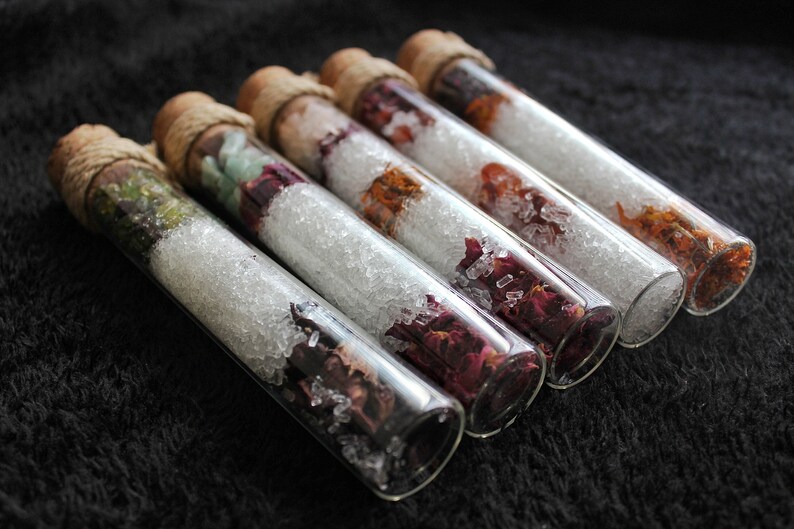 CRYSTAL BATH SALTS Bath Salt Gift Set Therapeutic Bath Etsy