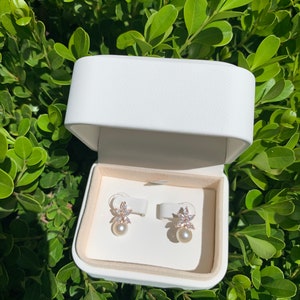 Pearl earrings Hypoallergenic cubic zirconia gold stud earrings