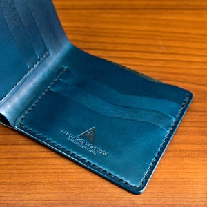 Cartera de cuero plegable hecha a mano