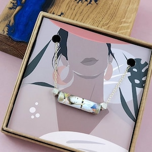 Handmade Geisha Paper Bead Necklace: Japanese Art Jewelry