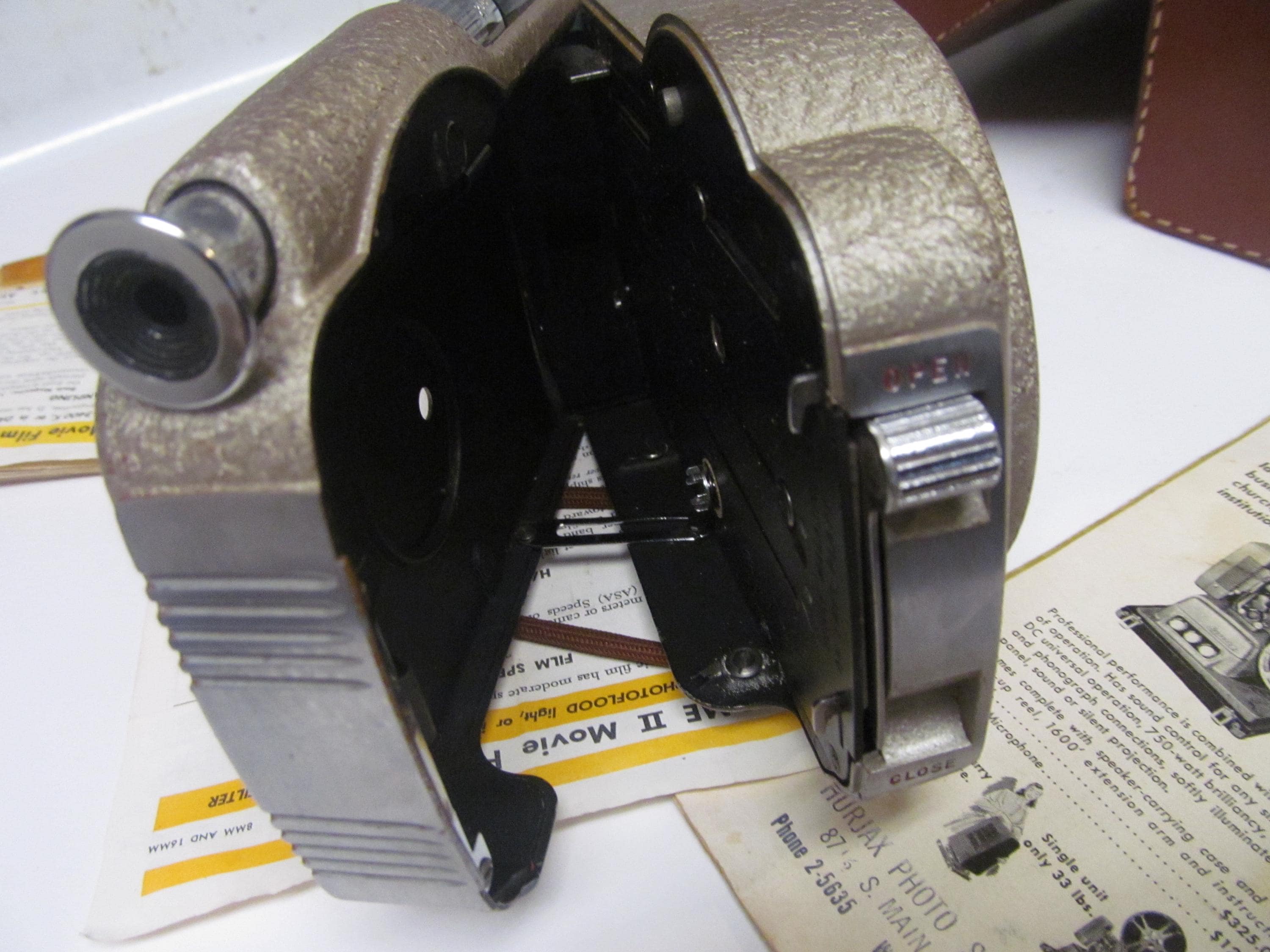 Revere 16 Magazine Movie Camera. - Etsy