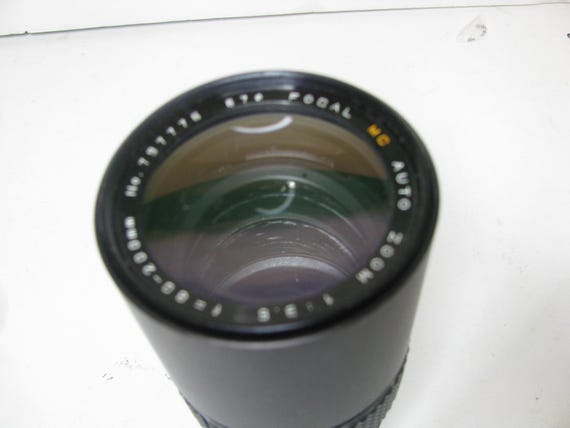Camera Lens Focal MC Auto Zoom 1 : 3.5 F=80 - 200mm Lens Made in
