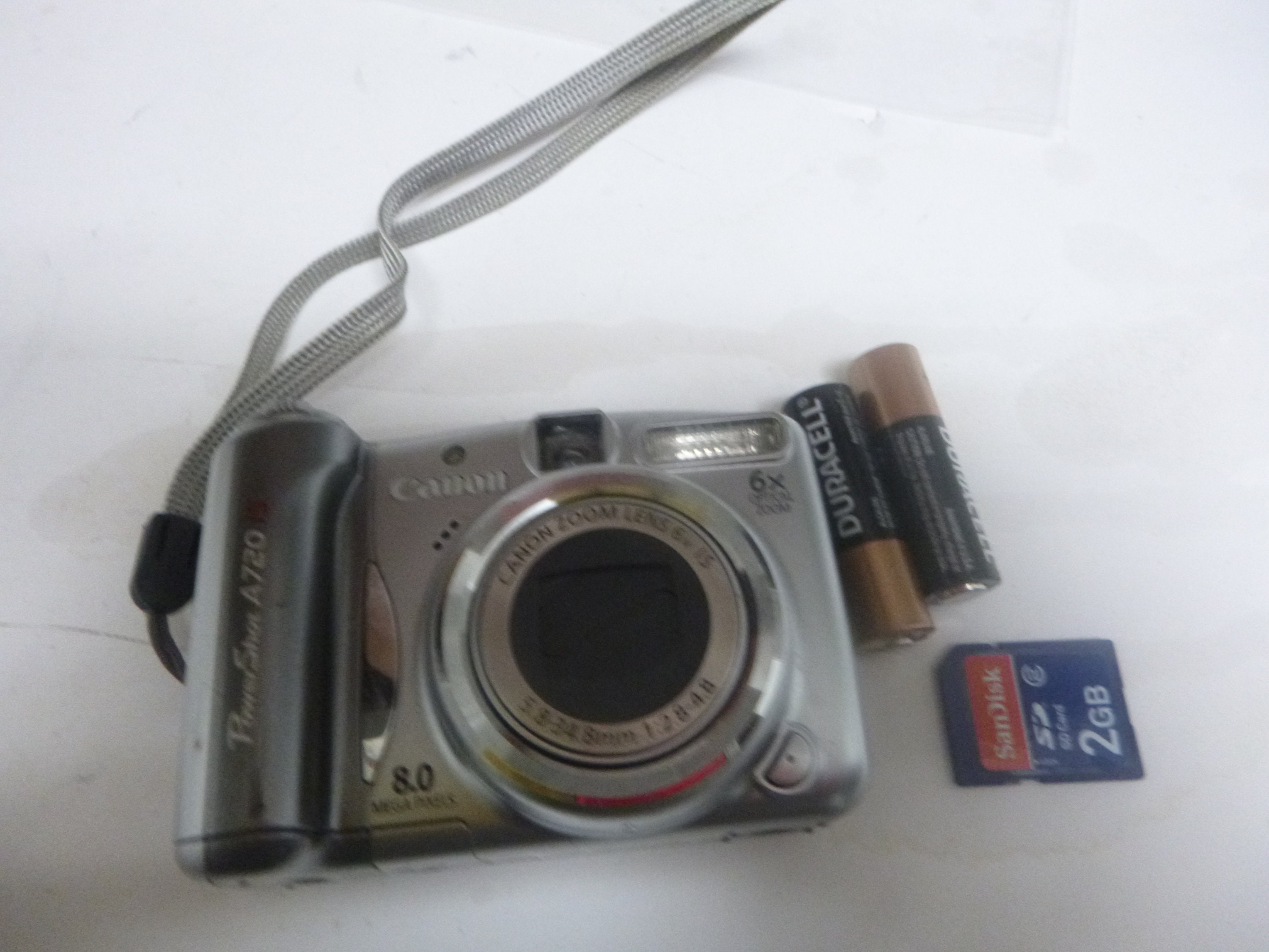 Canon Powershot A720IS 8MP Digital Camera With 6x Optical Image