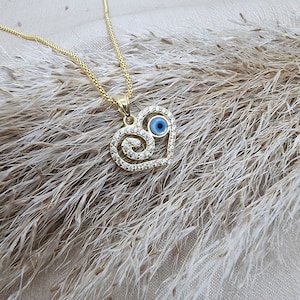 Blingoz Heart Evil Eye Necklace, 18K Gold Chain Heart Pendant, Hamza Eye Greek Protection, Delicate Heart Pendant, Lucky Jewelry for Women