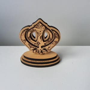 Khanda display stand for car