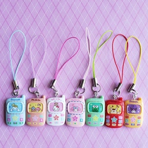 5 - 30 Assorted Hello Kitty Themed Enamel Charms. Various Designs. UK Seller