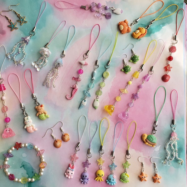 MYSTERY Beach Jewelry Pack Sea Charms Cute Summer Phone Charms Kawaii Animal Keychains Seahorse Jewelry Jellyfish Phone Strap Squid Keychain