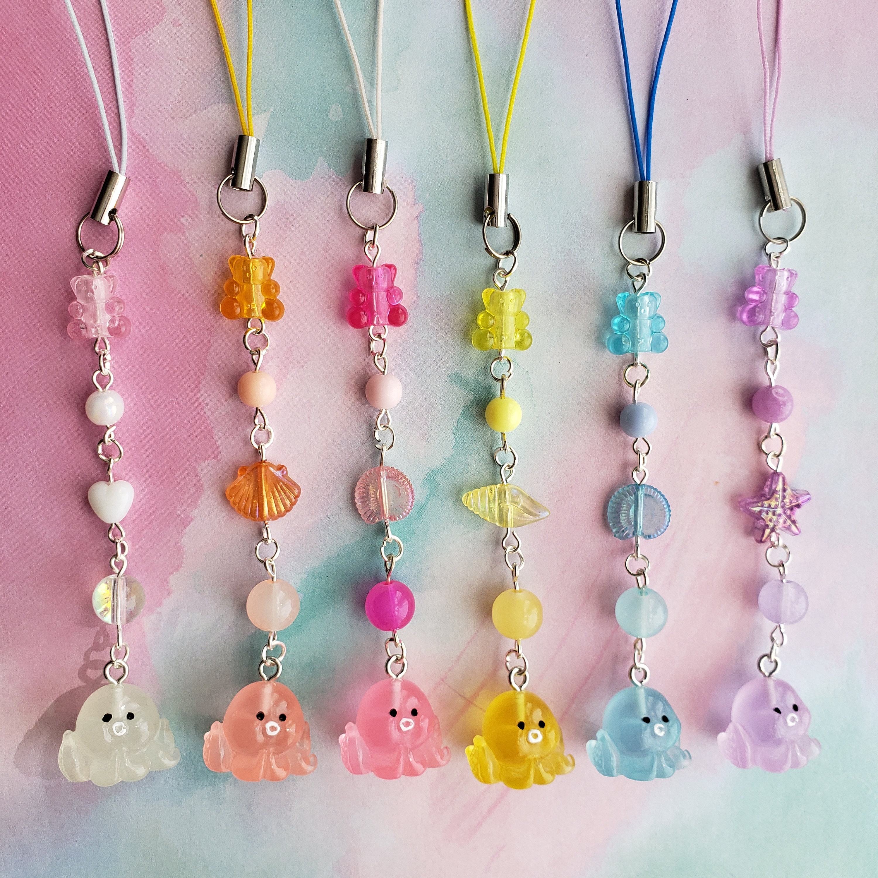 DAVBNM 3 Pcs Phone Charm, Christmas Beaded Phone Strap Anti-Lost Bracelet For Women Keychains Pendant Wallets Cameras Decoration - View #6