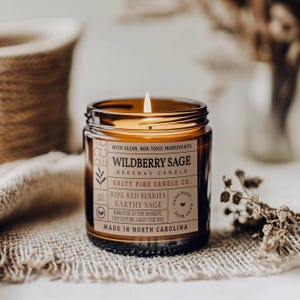 Wildberry Sage Beeswax Candle: Fruity Herbal Aromatherapy, 40+ Hour Burn