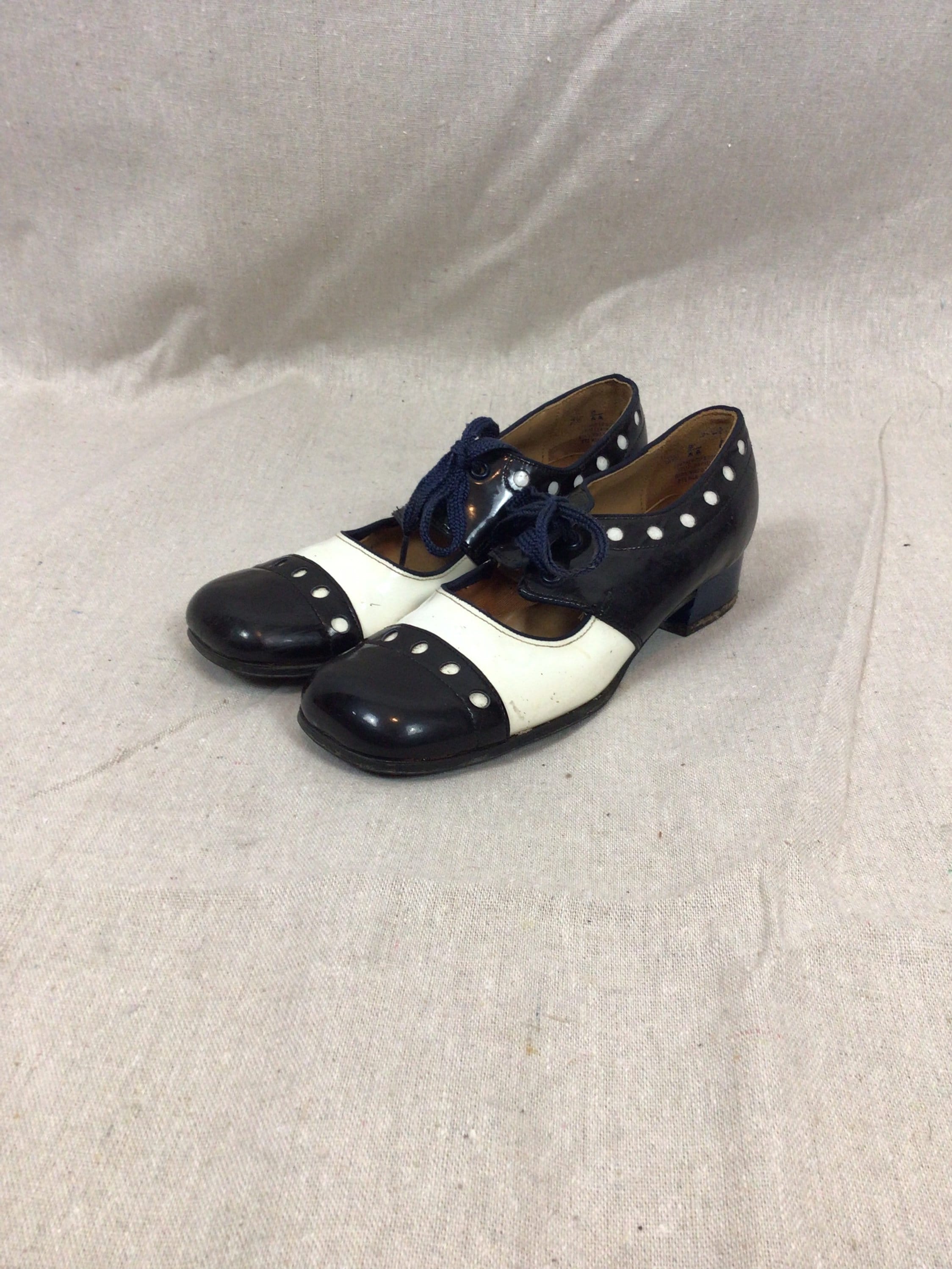 Girls 50s deals shoes