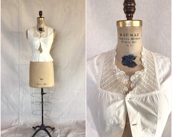 Vintage Edwardian top | Vintage cream corset cover | 1910 button front sleeveless camisole