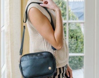 Frankie Vegan Leather Crossbody Bag: Adjustable Camera Bag