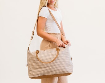 Bolso Olivia Weekender con correa ajustable y desmontable / Bolso de viaje para mujer / Bolso duffle de cuero vegano / Regalos del Día de la Madre