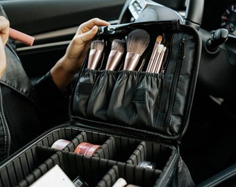 Khloe Adjustable Cosmetic Case: Travel Makeup Organizer