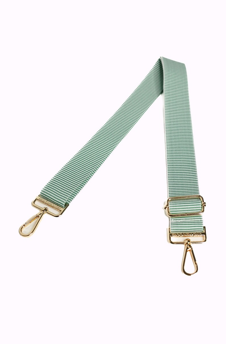 A green and white striped strap.