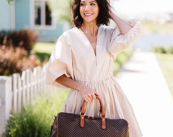 Vanessa Overnighter Bag: Chic Vegan Leather Duffle Weekender