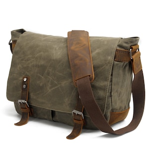 Lexington Waxed Canvas Messenger Bag/Laptop Bag/Satchel