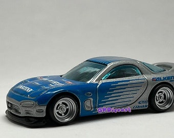 Mazda RX-7 Savanna 1978, Hachette, Box. Diecast Scale 1:43, Die