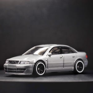 Custom 1994 Audi Avant RS2 1:64 - Etsy