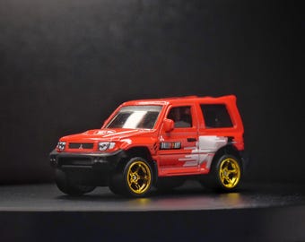 Mitsubishi Pajero Evolution Custom Hot Wheels 1:64 Diecast