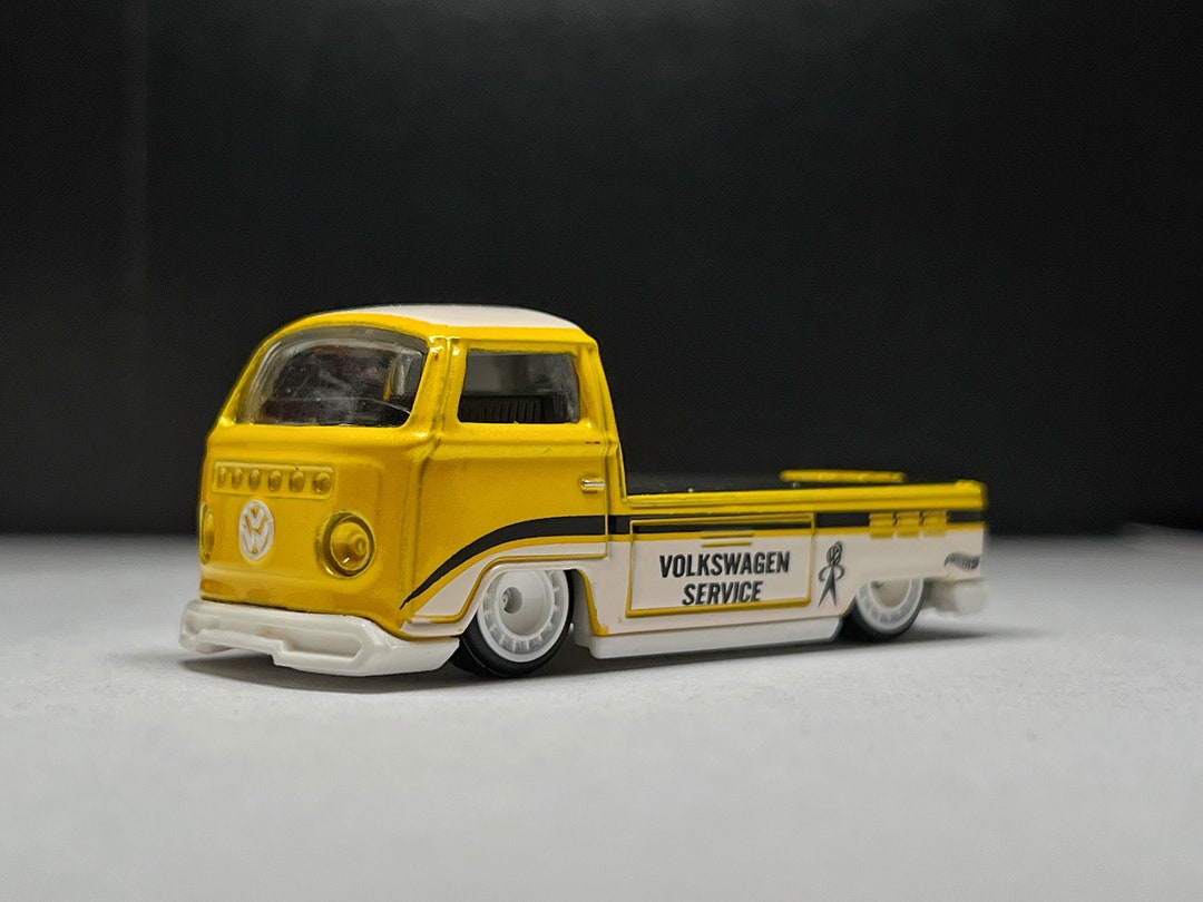 ミニカー Hot Wheels Volkswagen T2 Pickup 71Mi3hYcLwL._UF350,350_QL50_.jpg