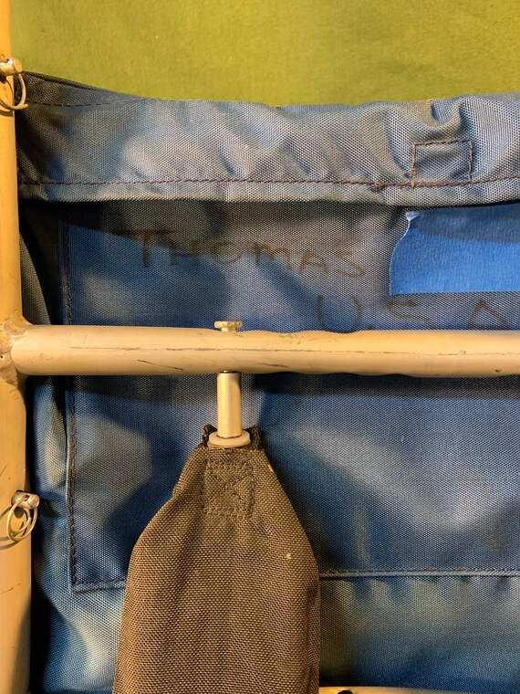 External Frame Backpack with large pockets. - image 8