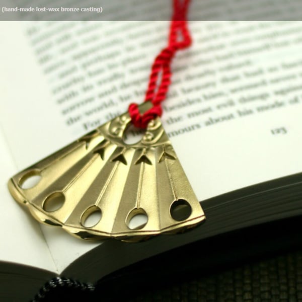 Fan Metal Bookmark with Tassel, Gold, Silver, for Book Lovers, Writers, Readers