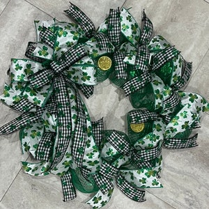 St. Patrick's Day Wreath, St. Patty's Wreath, Door Wreath, Front Door Wreath, Door Decor,  St. Patrick's Green and Gold Wreath