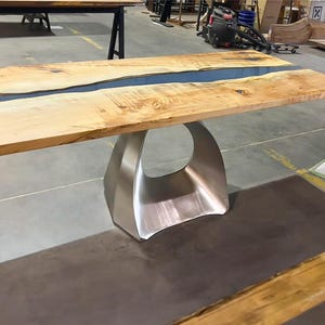 Table Base 307S Metal Silver Tulip Design Furniture