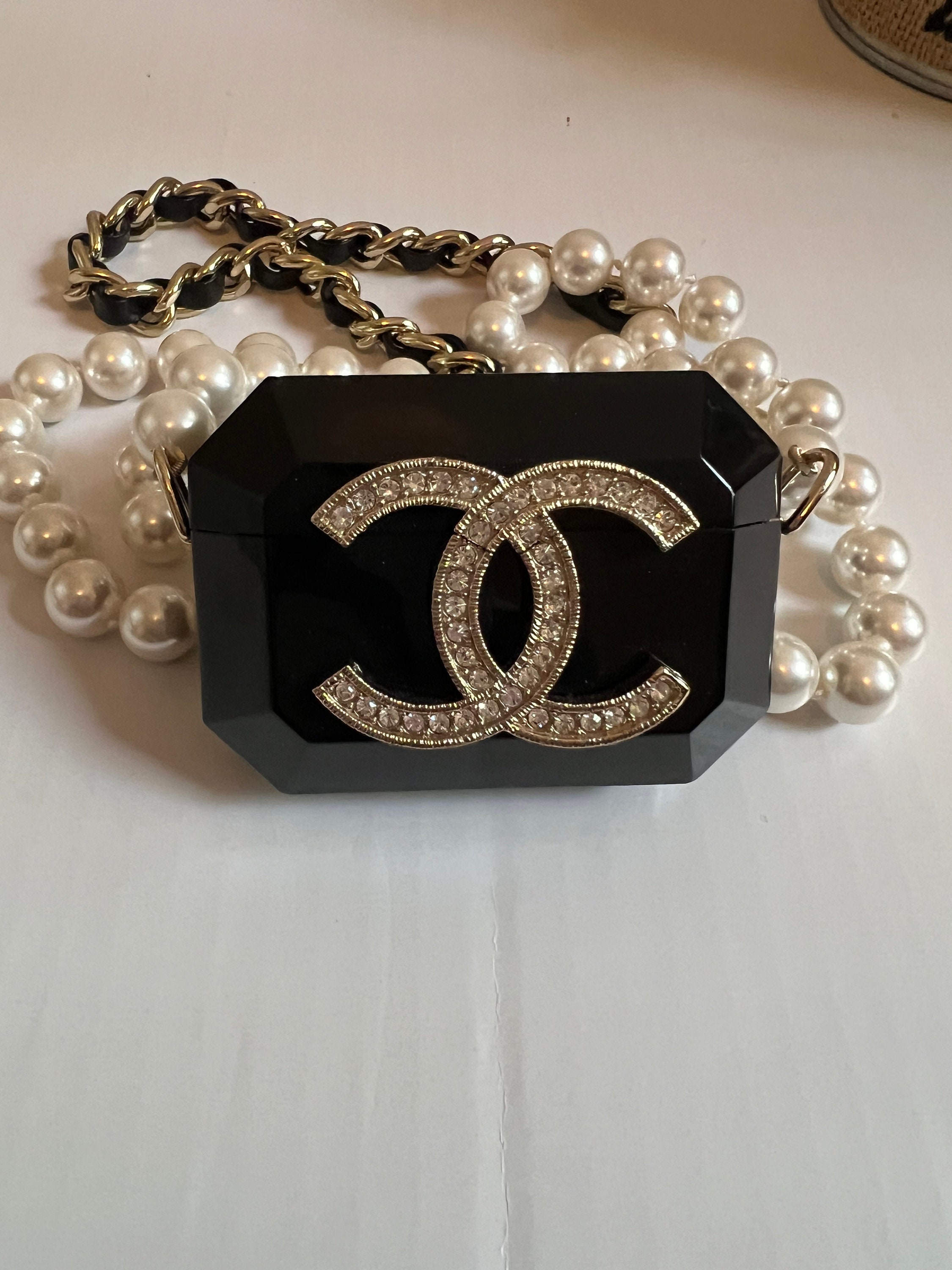 CHANEL Caviar Quilted Airpods Case Black 777091