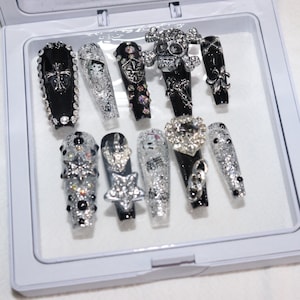 Black goth press on nails luxury Halloween party nails skull crossbones nails punk long coffin nails