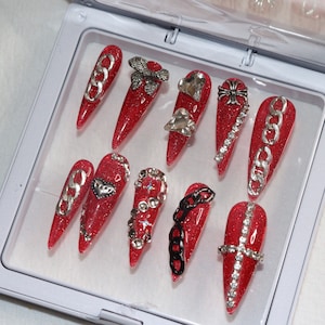 Red gore press on nails chain bejeweled nails punk gothic emo nails luxury nails Chrome nails Halloween party nails
