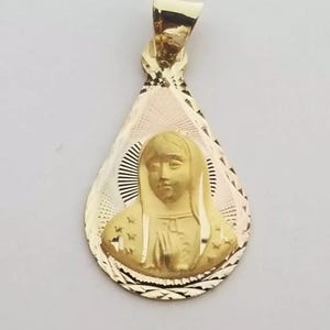 Collana con ciondolo a forma di volto della Vergine Maria Guadalupe in oro massiccio tricolore 14k, 12 x 18 mm