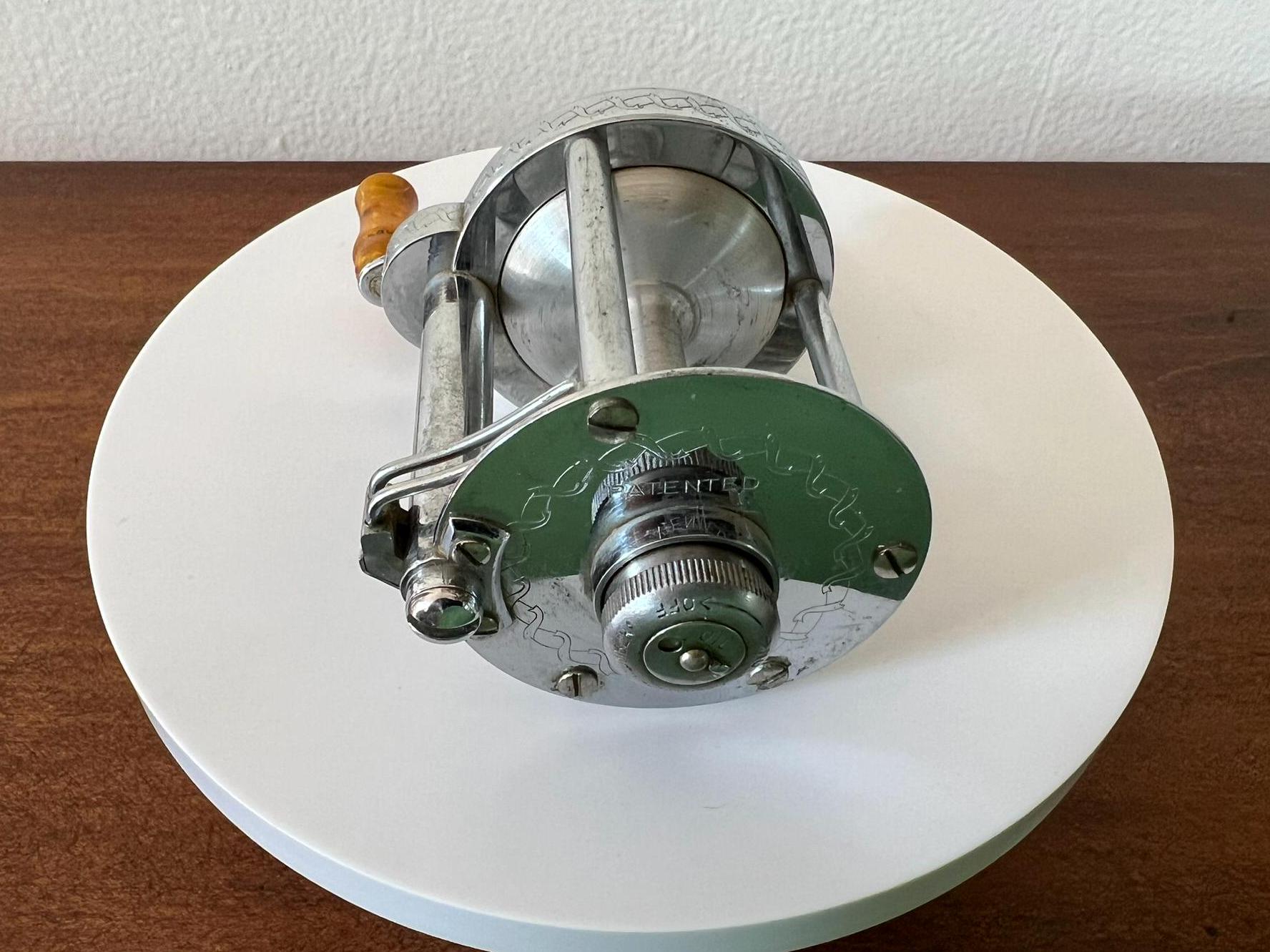 Moulinet De Pêche Vintage Pflueger Skilkast No 1953 - Level Wind, Fabriqué Aux USA, état De Fonctionnement Excellent